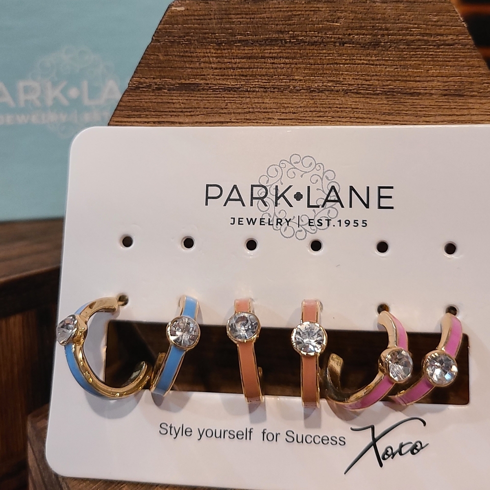 Park Lane Remi Gold and Multicolor Hoop Earrings Set